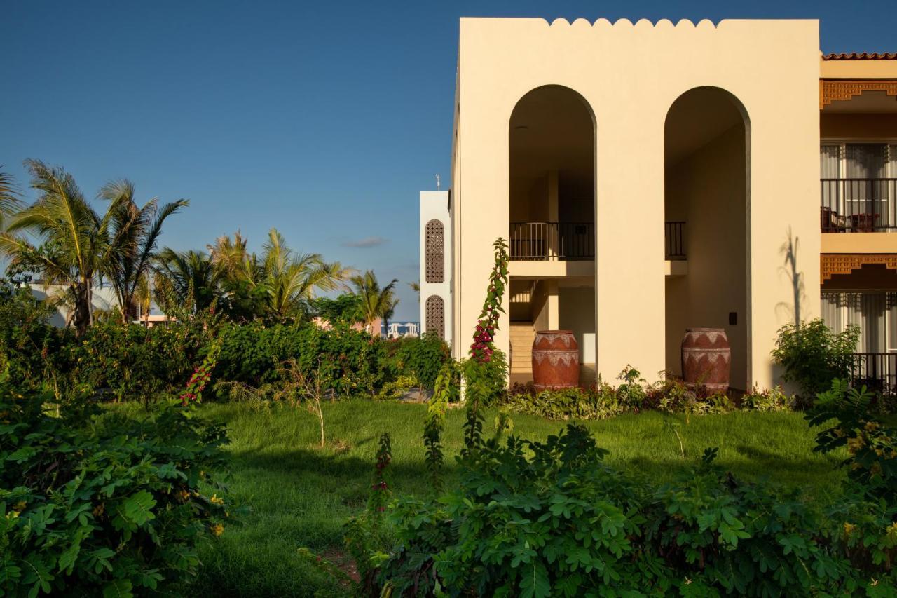 The Mora Zanzibar Resort 5*